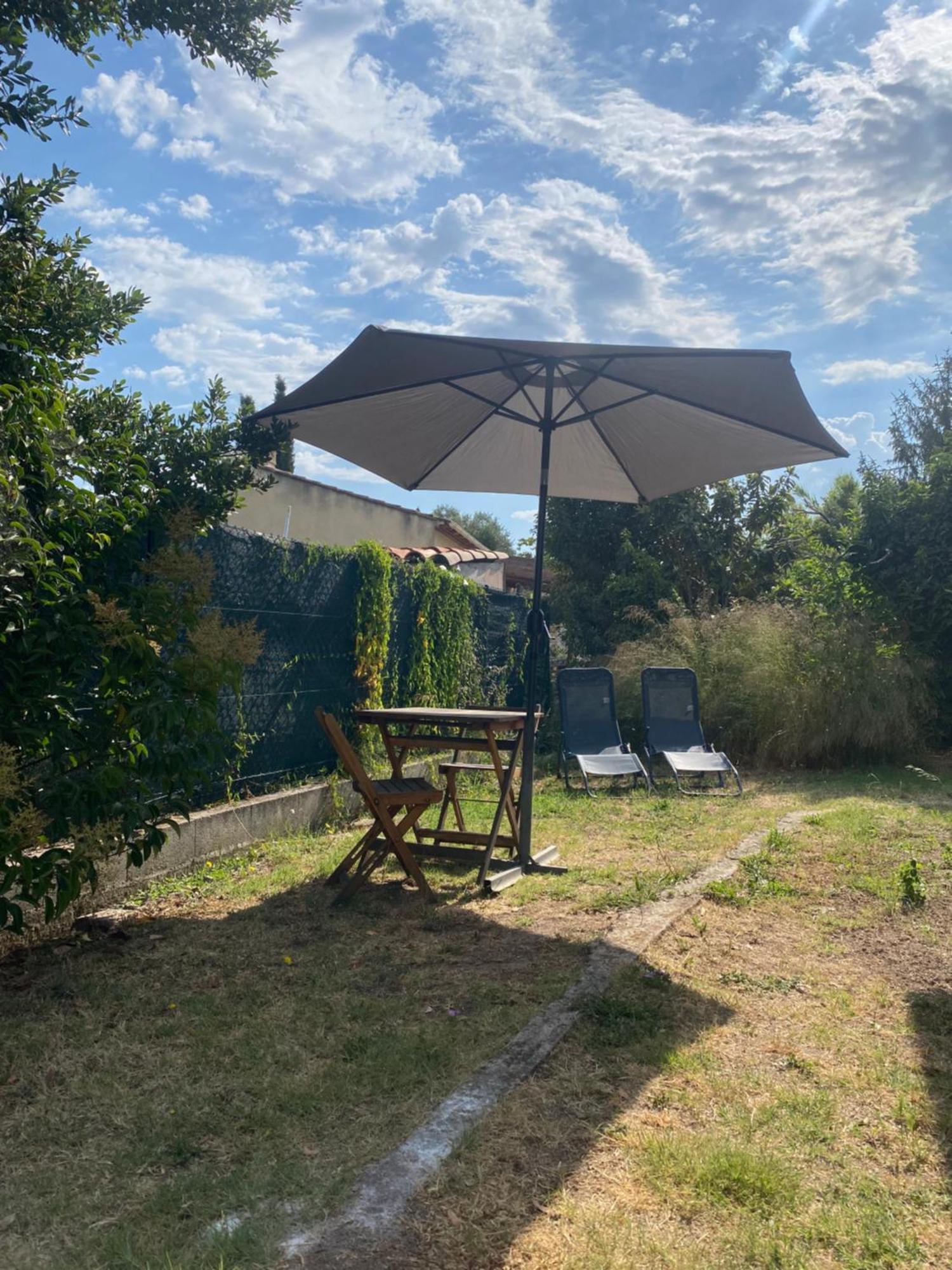 Chalet Le Pignantais Avec Option Jacuzzi Pignans